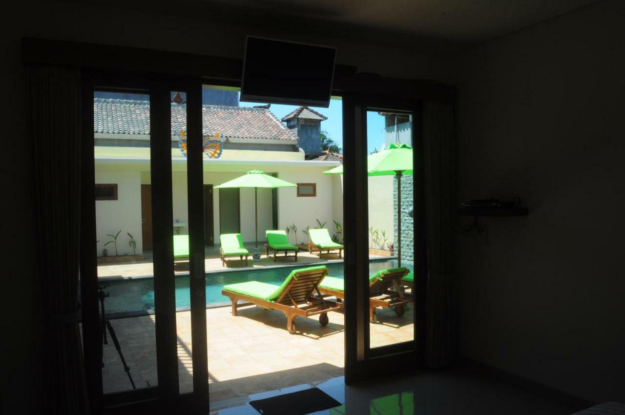 Pineapple Villa Sanur Exterior photo