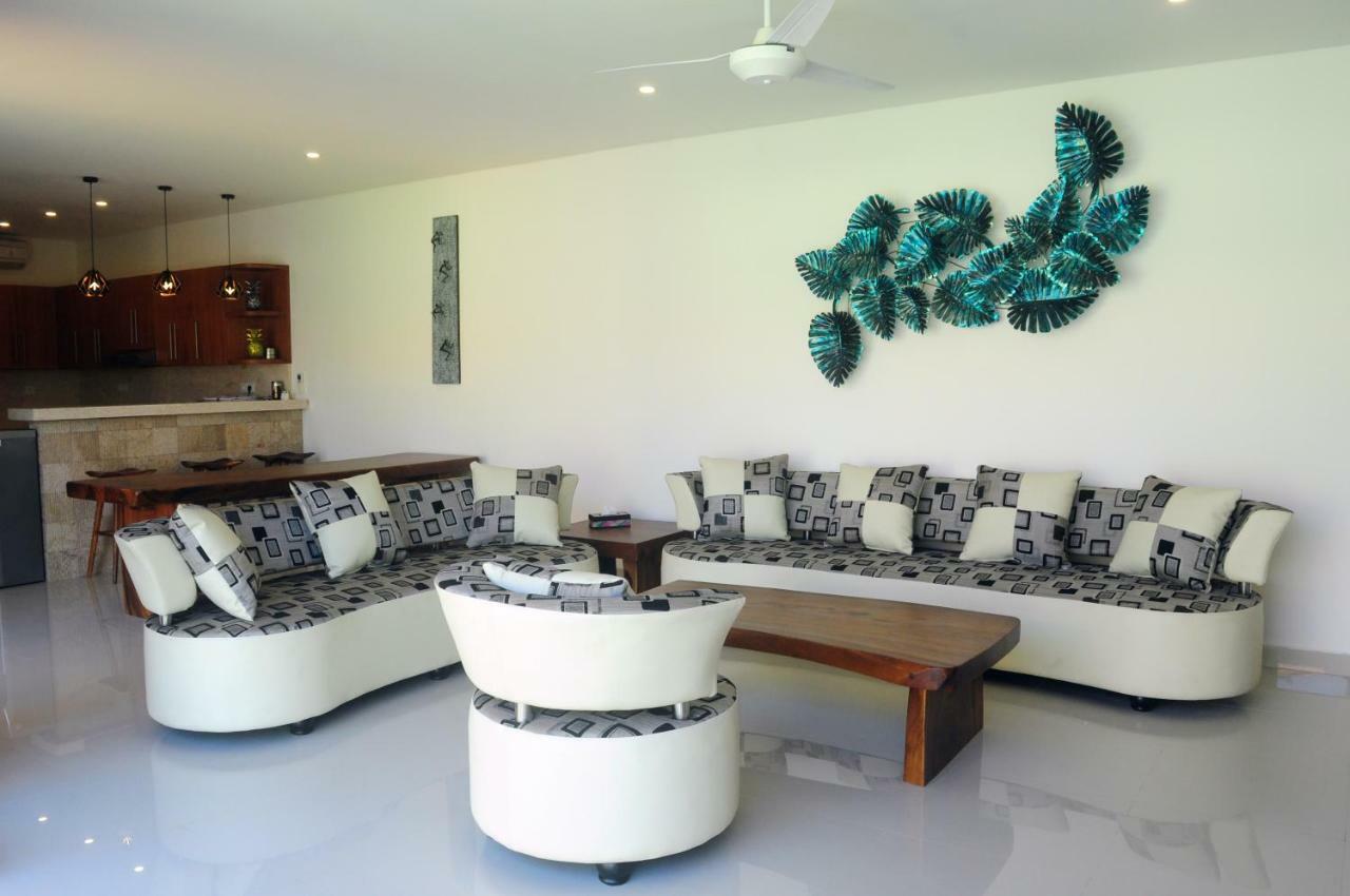 Pineapple Villa Sanur Exterior photo