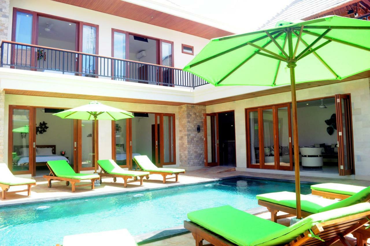 Pineapple Villa Sanur Exterior photo